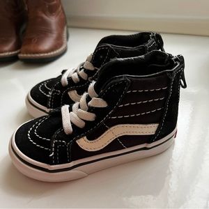Vans size 5